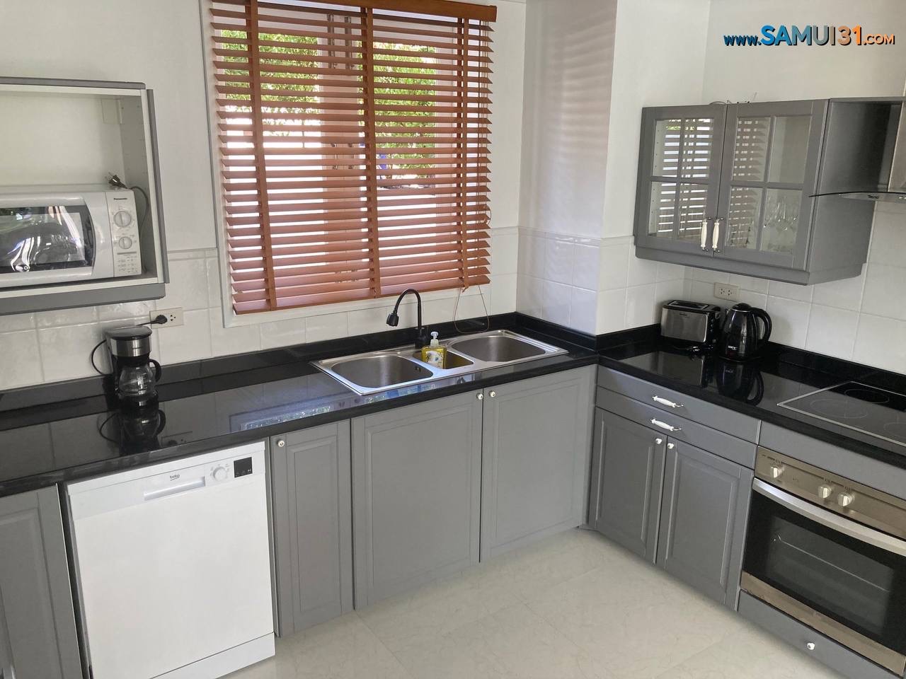 Вилла с тремя спальнями