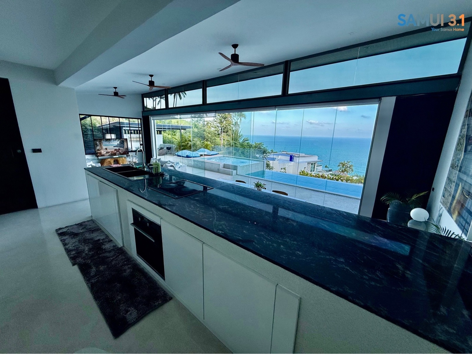 Вилла с четырьмя спальнями