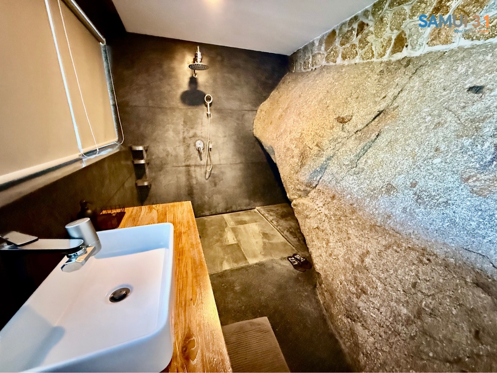 Вилла с четырьмя спальнями