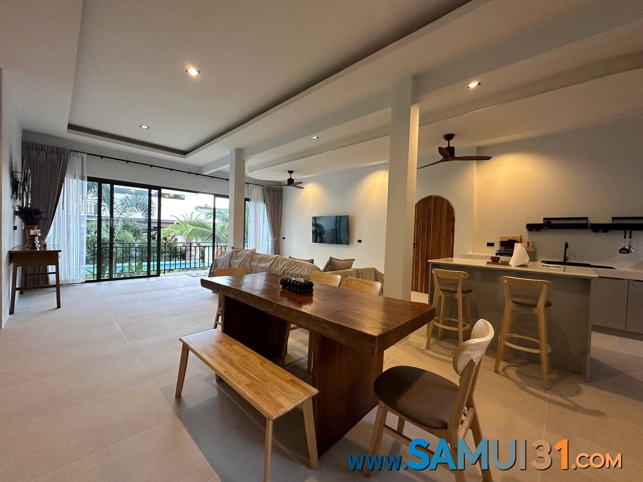 Вилла с тремя спальнями