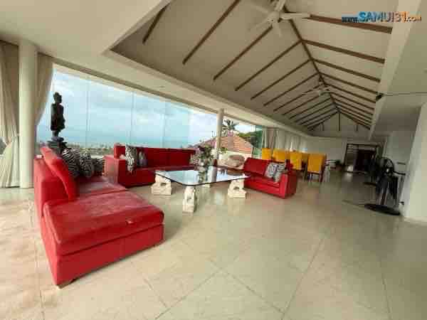 Вилла с четырьмя спальнями