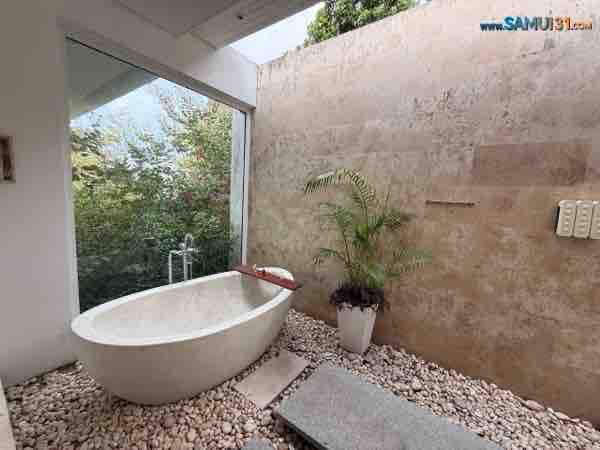 Вилла с четырьмя спальнями