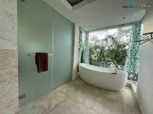 Вилла с четырьмя спальнями