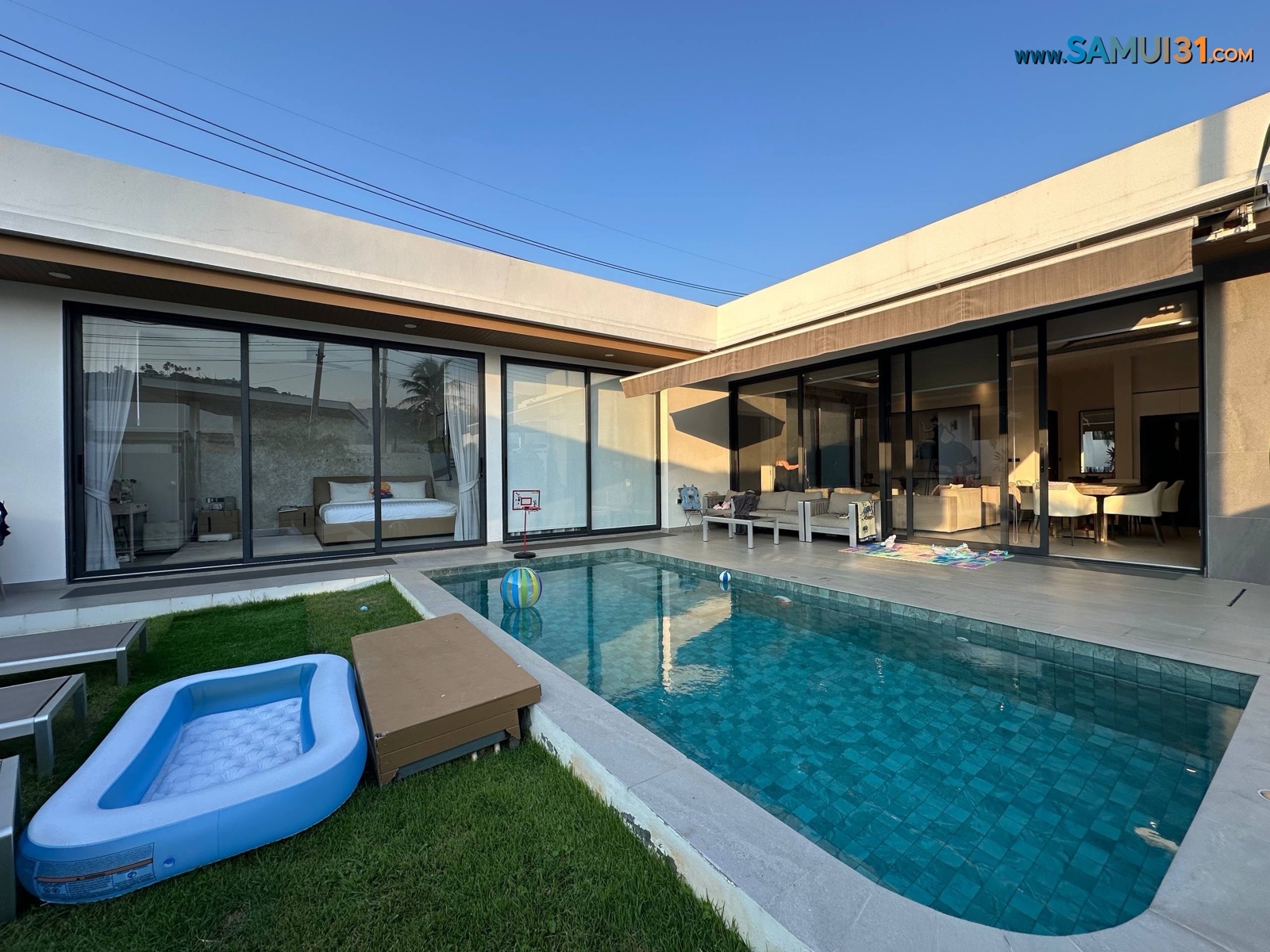 Вилла с тремя спальнями