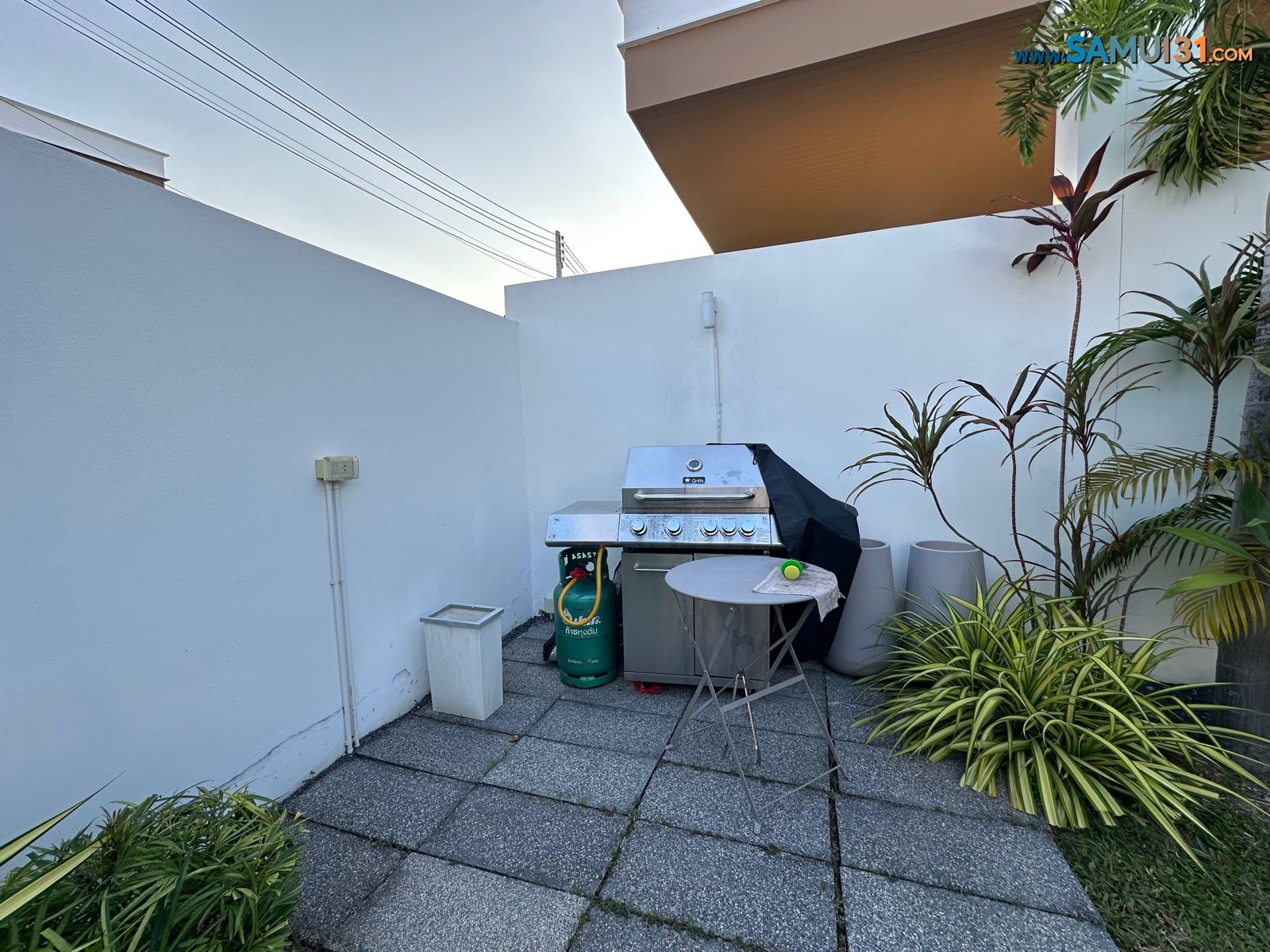 Вилла с тремя спальнями