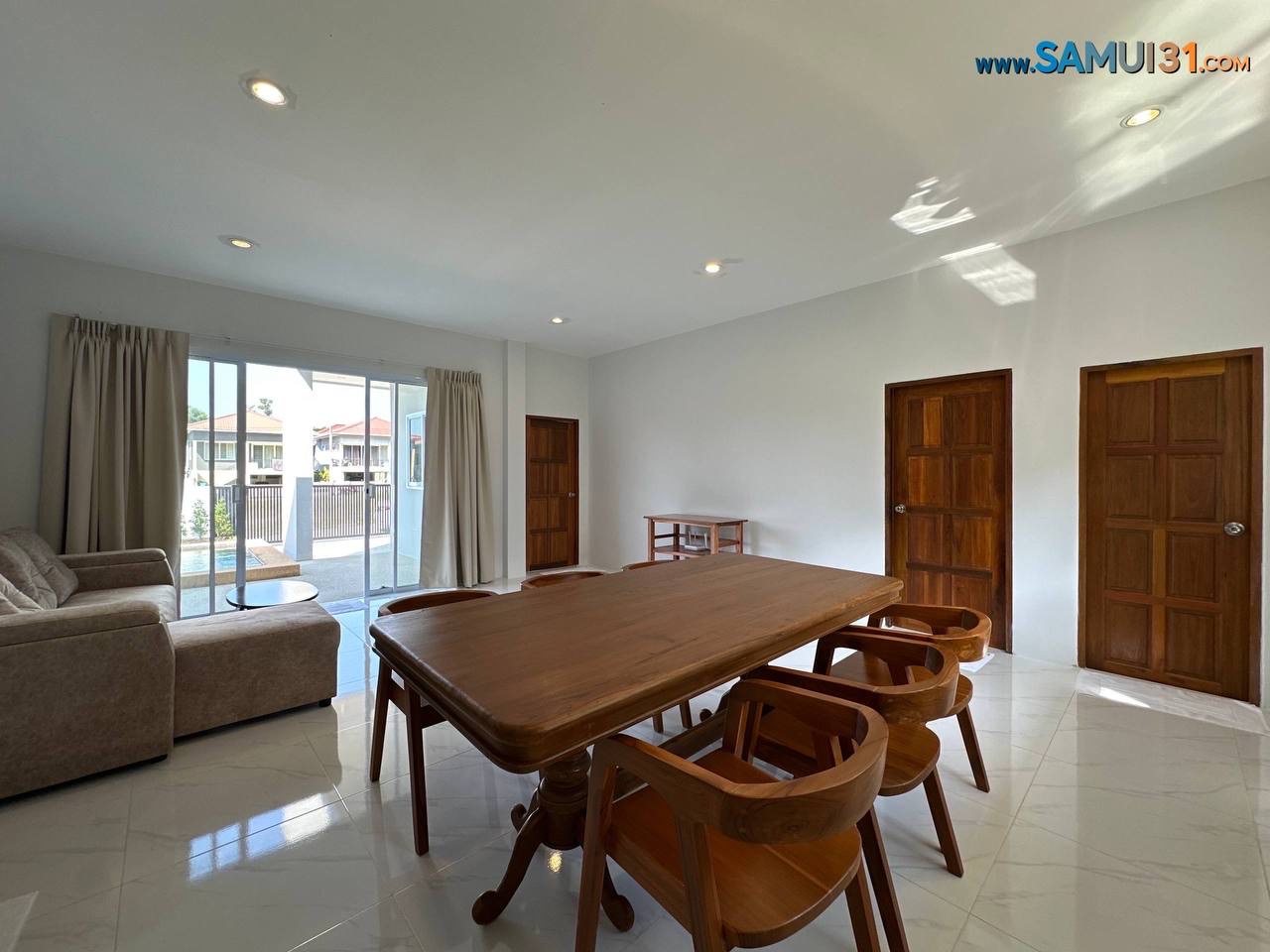 Вилла с тремя спальнями