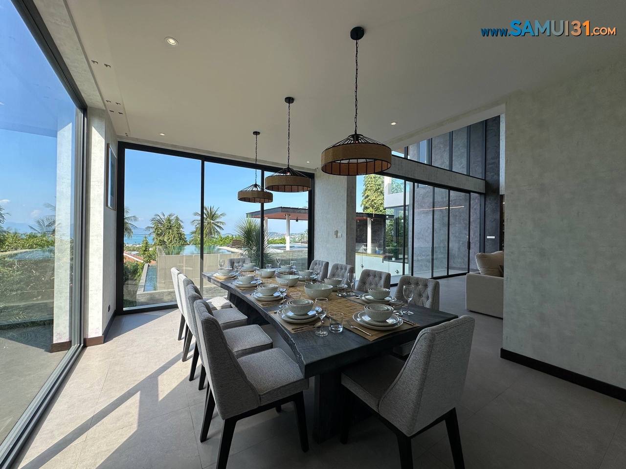 Вилла с пятью спальнями