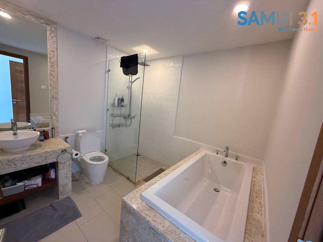 Вилла с тремя спальнями