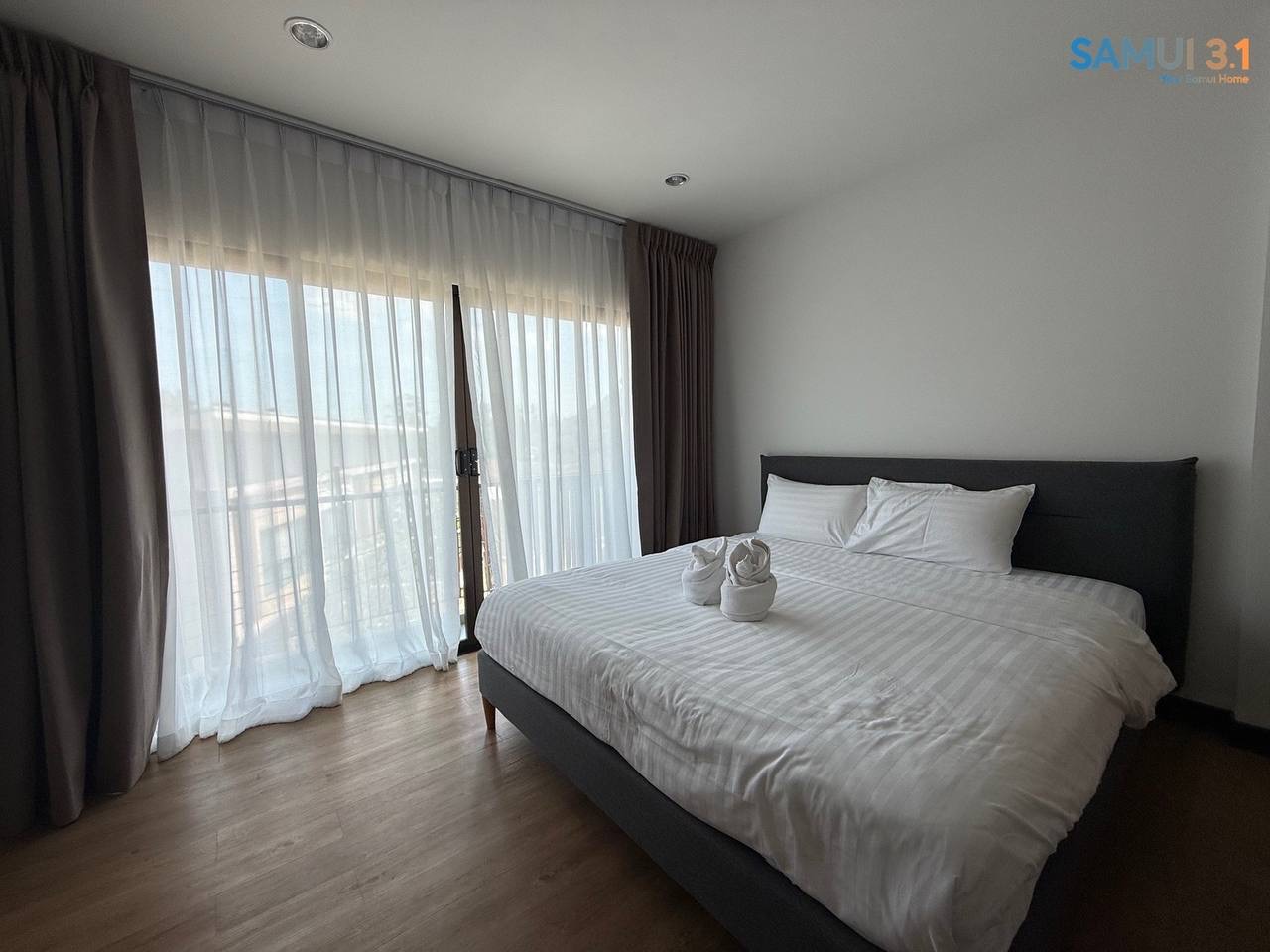 Трехэтажный таунхаус