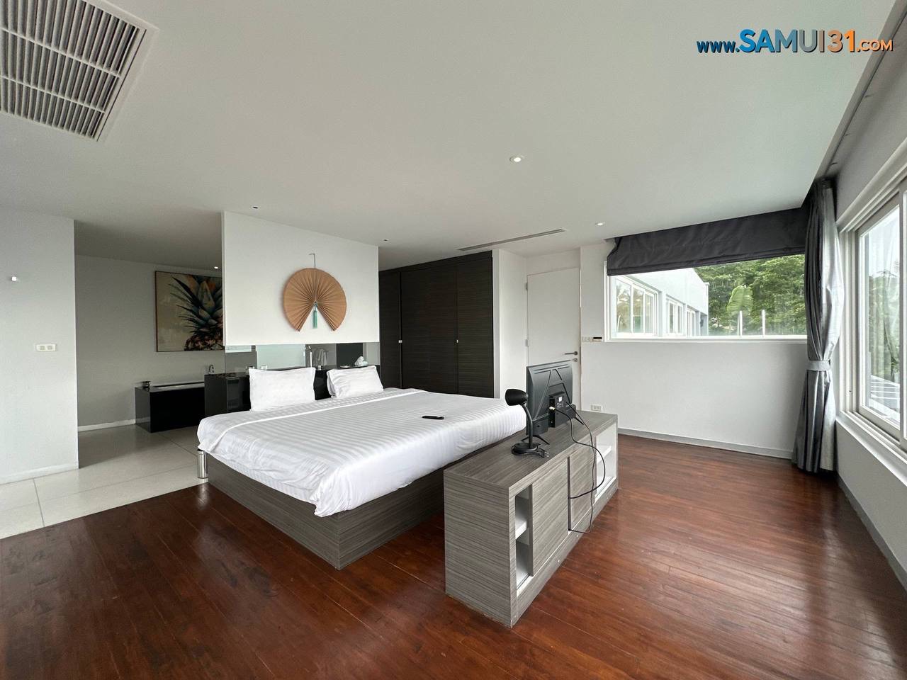 Пентхаус с тремя спальнями