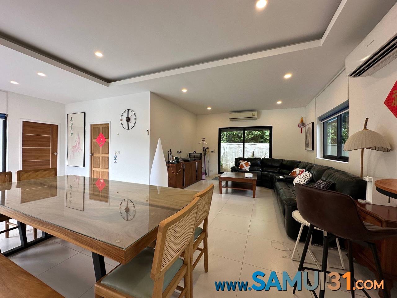 Вилла с четырьмя спальнями