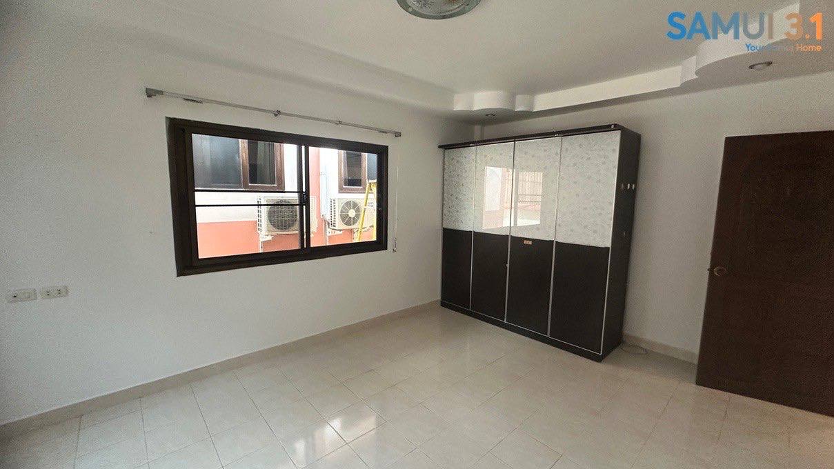 Вилла с четырьмя спальнями