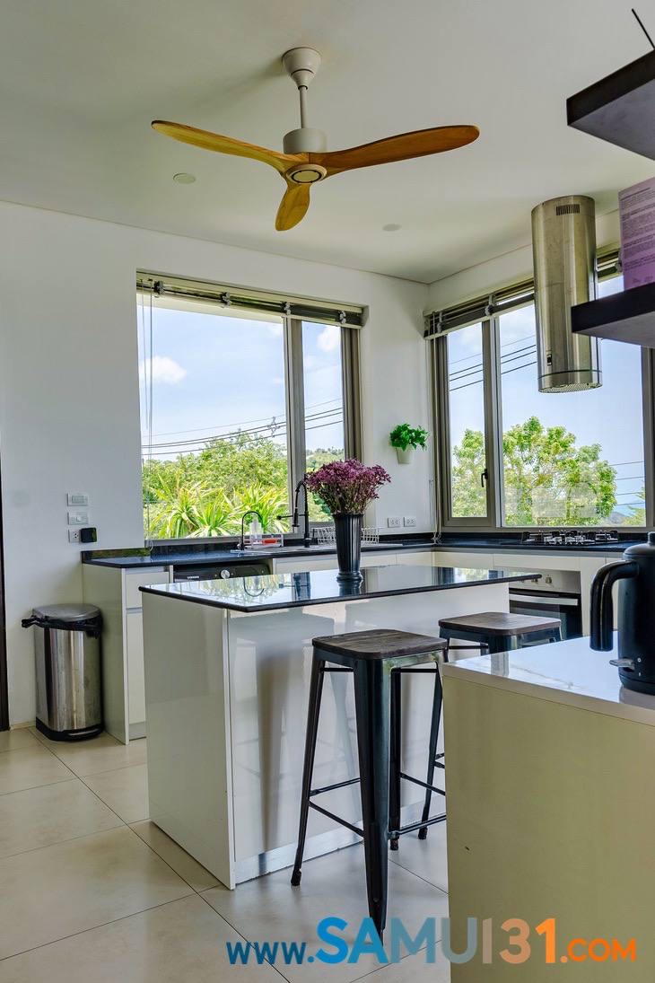 Вилла с тремя спальнями