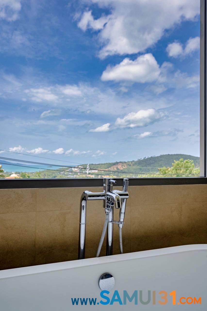 Вилла с тремя спальнями