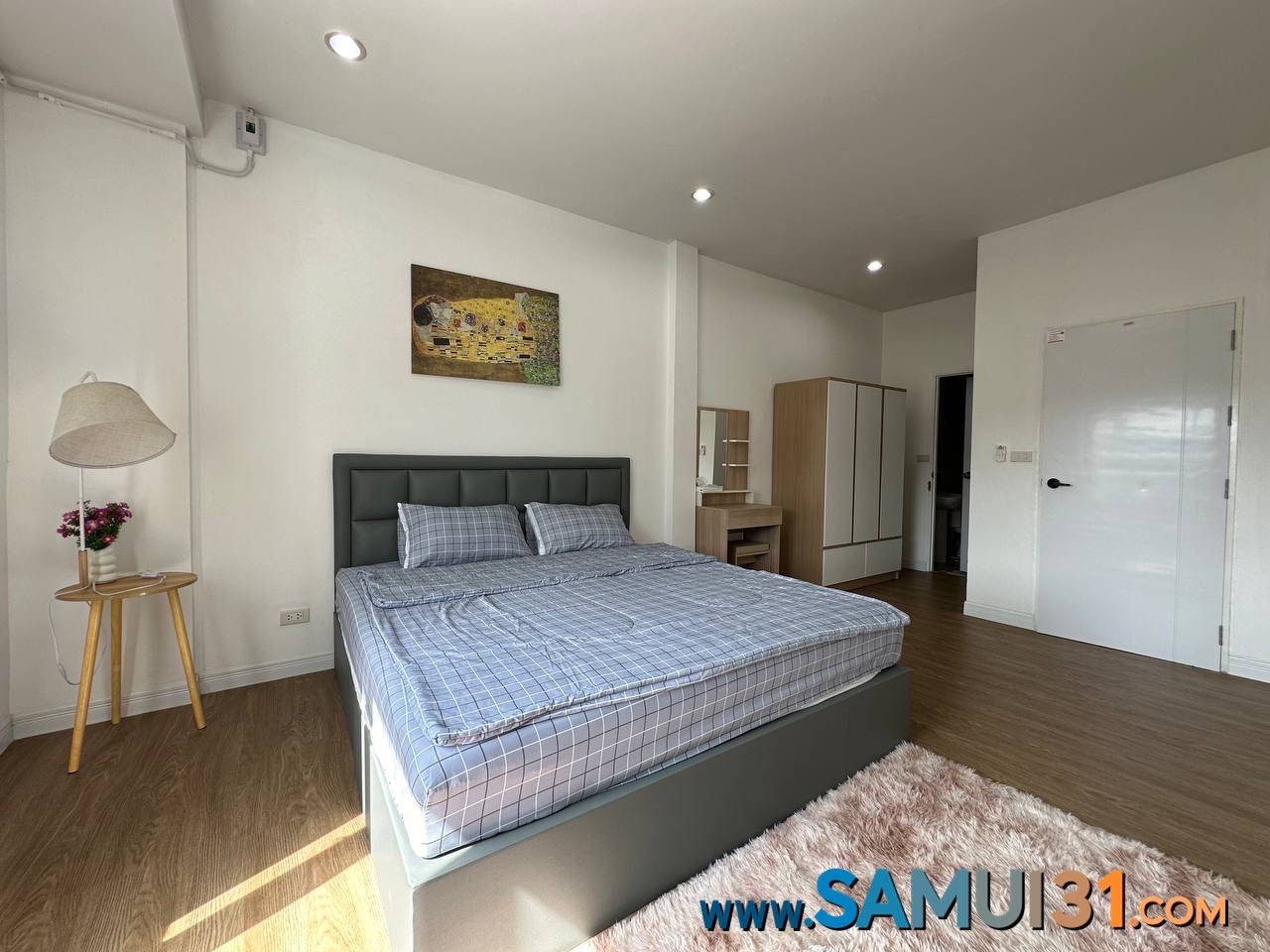 Двуспальный таунхаус