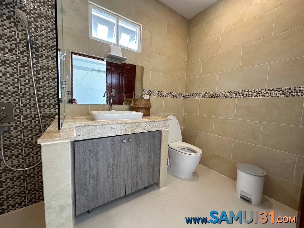 Вилла с тремя спальнями