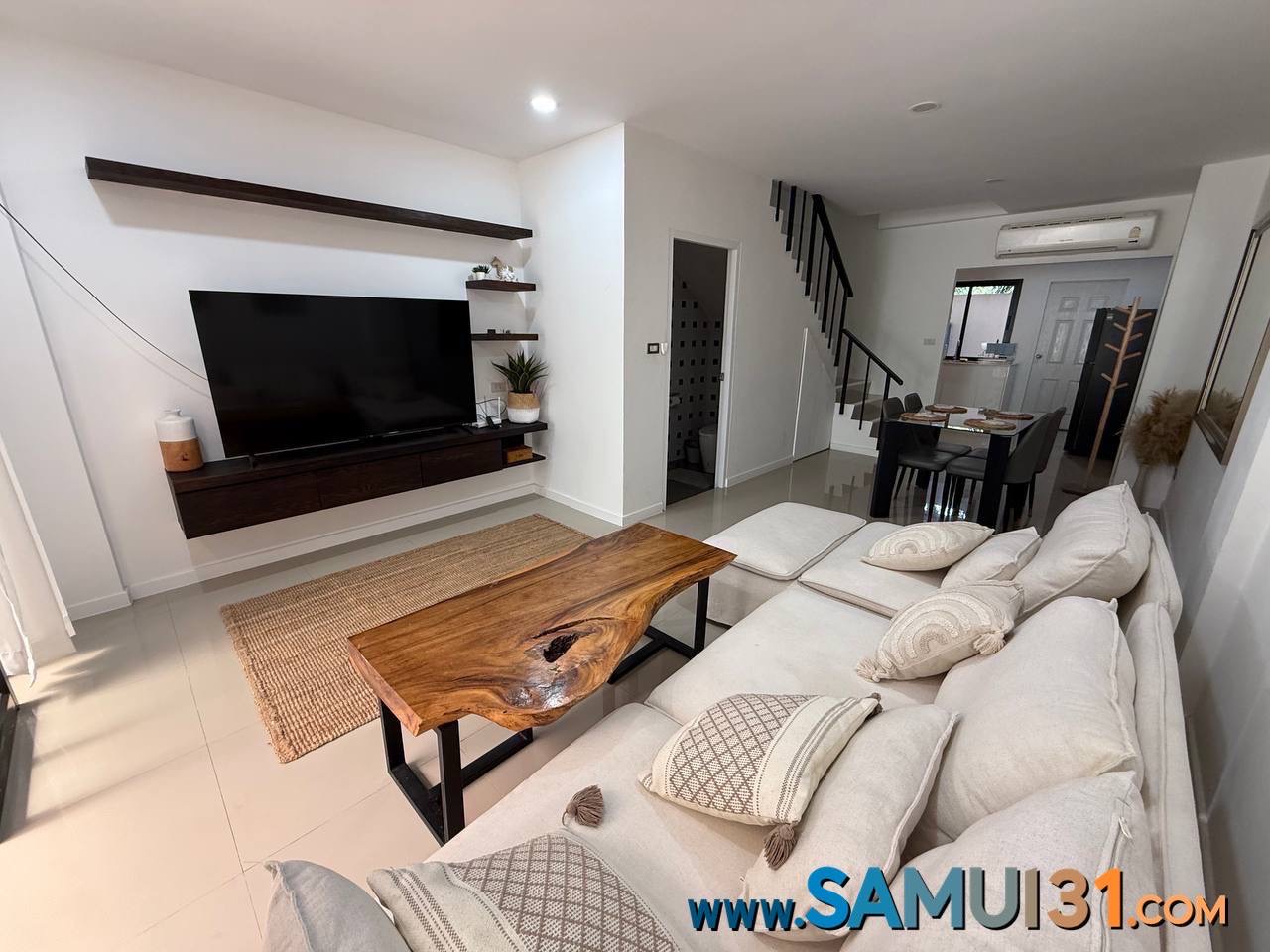 Таунхаус с четырьмя спальнями