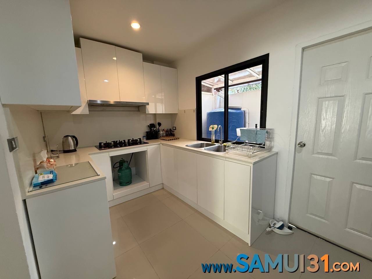 Таунхаус с четырьмя спальнями