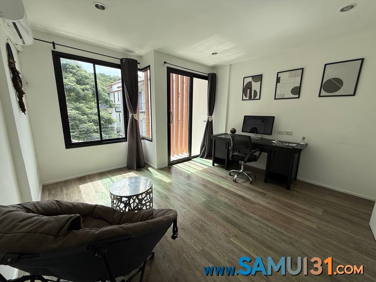 Таунхаус с четырьмя спальнями