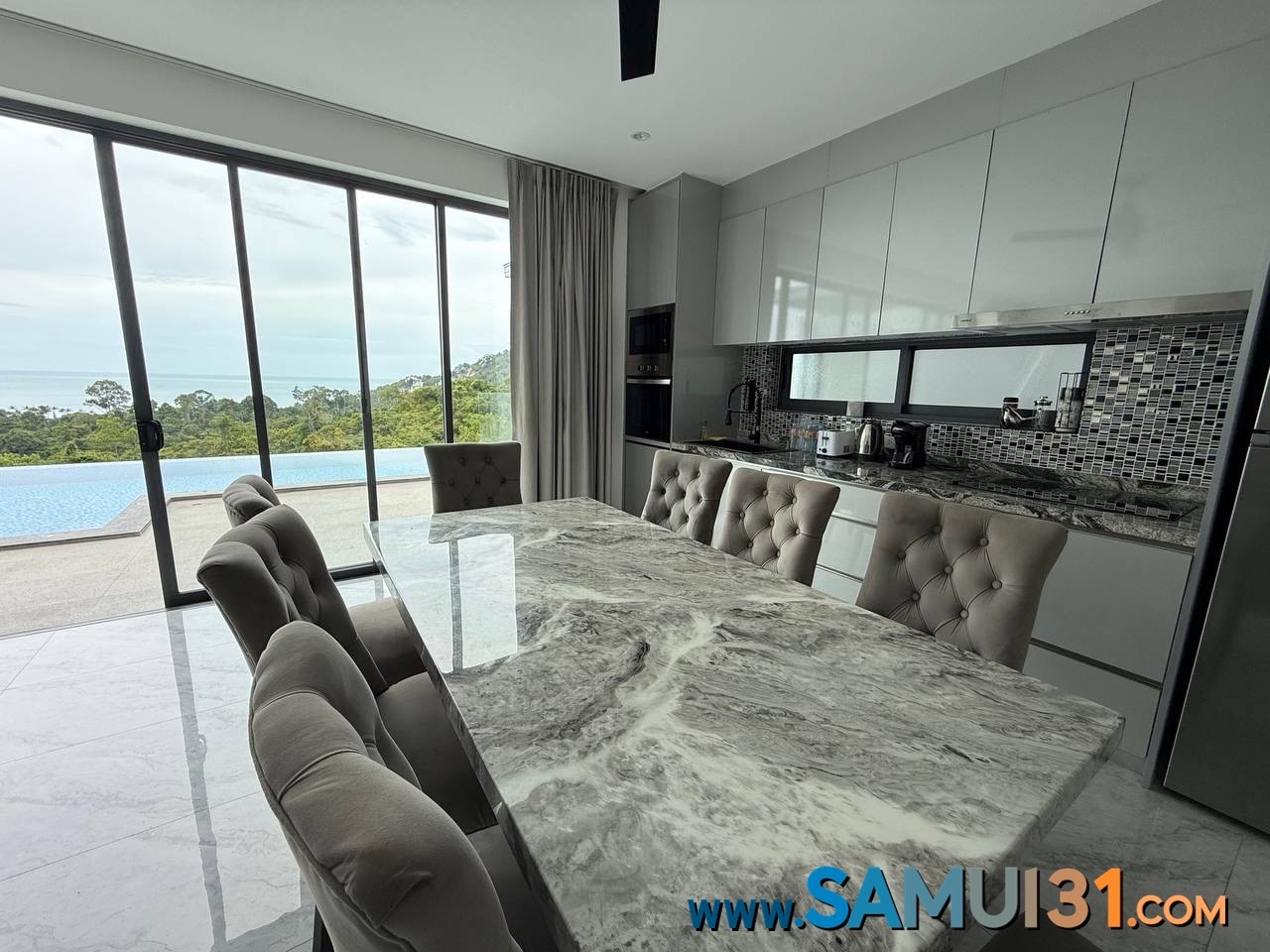 Вилла с тремя спальнями