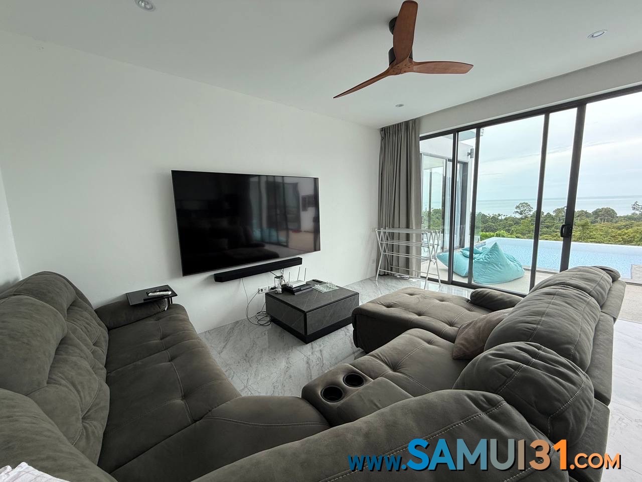 Вилла с тремя спальнями