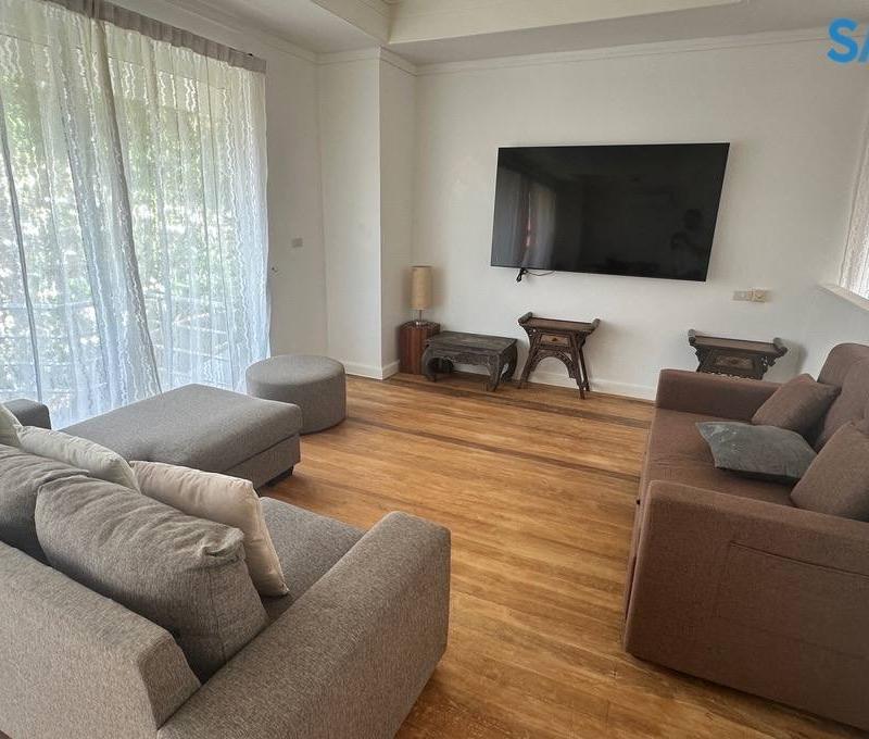 Вилла с четырьмя спальнями