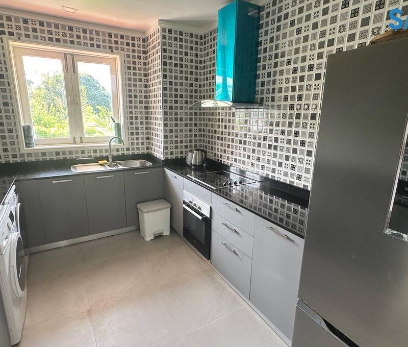 Вилла с четырьмя спальнями