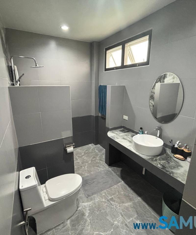 One-bedroom house