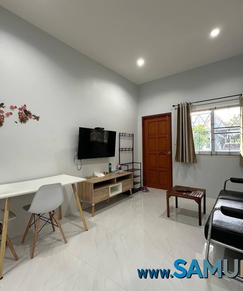 One-bedroom condo