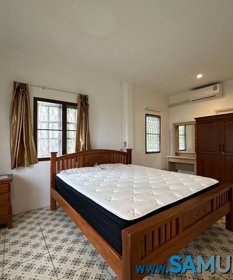 One-bedroom house